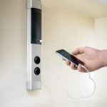 Muzak zuil, Opbouwstopcontactelement, met Franse stopcontacten